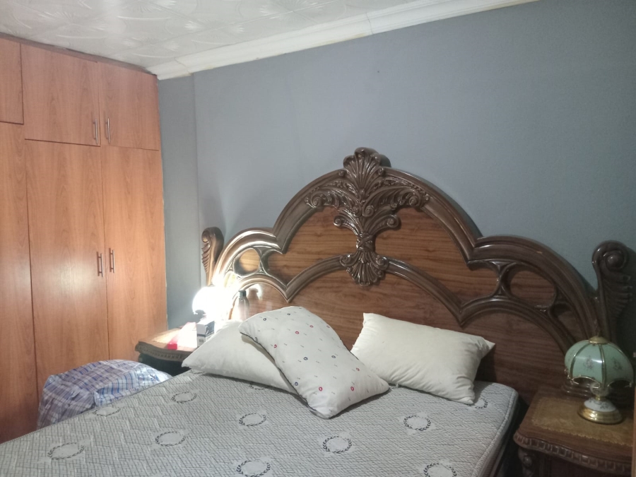 2 Bedroom Property for Sale in Kwa Nobuhle Eastern Cape